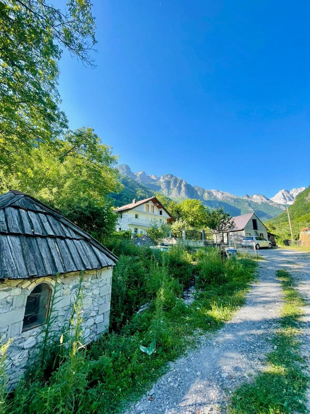 Отель Mountain Oasis Валбона Экстерьер фото